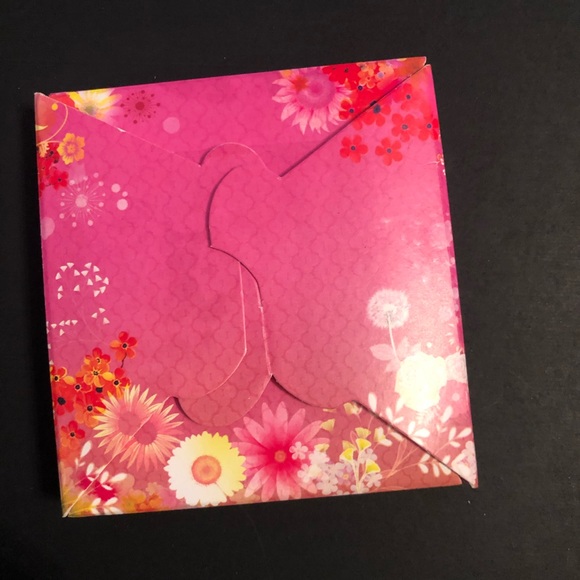 💋5/$15 Pandora’s blush - Picture 2 of 2